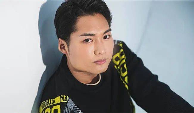 同时,他们还有舞台剧业务,这次确诊新冠的八木康大所属的"剧团exile"