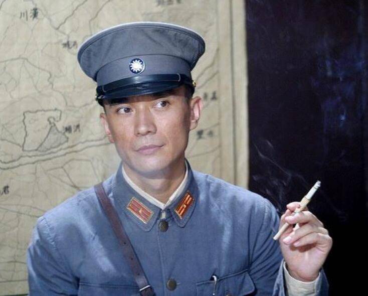 原创大群土匪直接进攻县城旧时代的土匪到底有多么猖狂