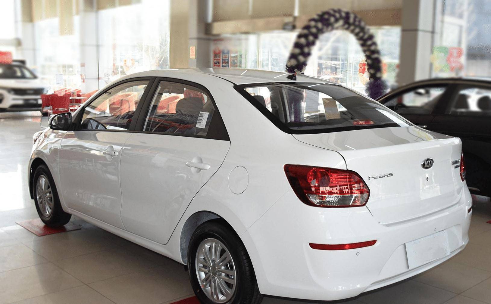 4l自动挡 天窗,售6.29万