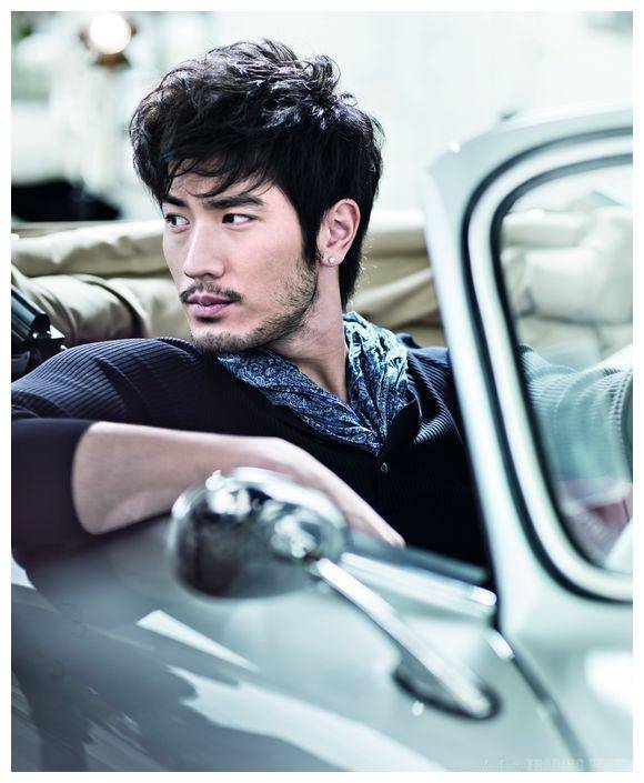 烂台主持华少,导演陆浩,杰星老板王钧,你们就是害死高以翔的凶手!