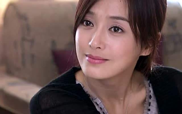 秦岚称若参加《浪姐》等于自取其辱,学跳舞是因为《一帘幽梦》_绿萍