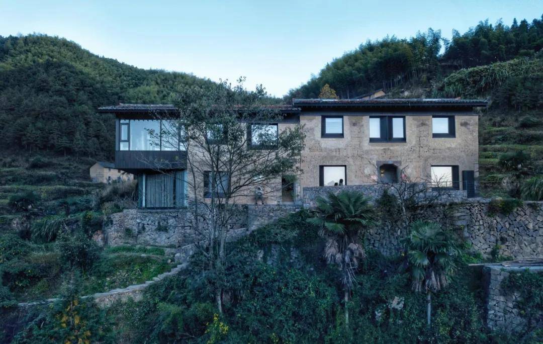 深山里的夯土老屋改造飞茑集松阳陈家铺