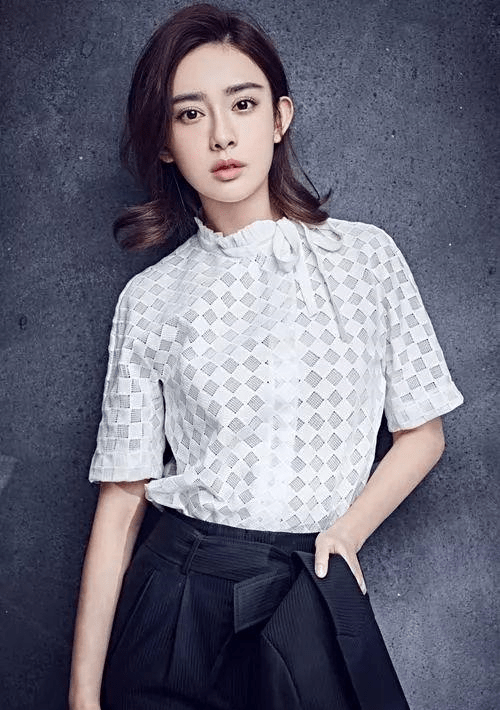 北影校花陈冰冰:作为北影校花的孟子义,如今却走到了被网友炮轰滚出