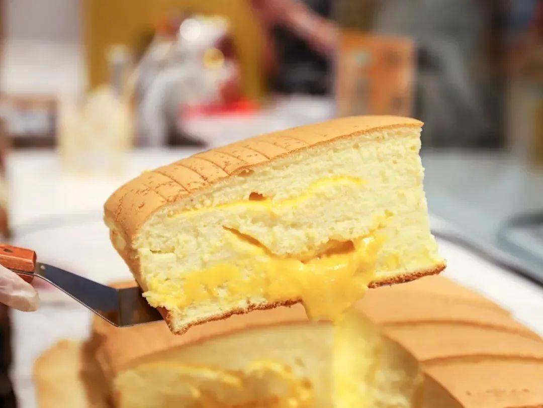 【咸蛋黄芝士古早蛋糕】咸蛋黄c位出道啦!