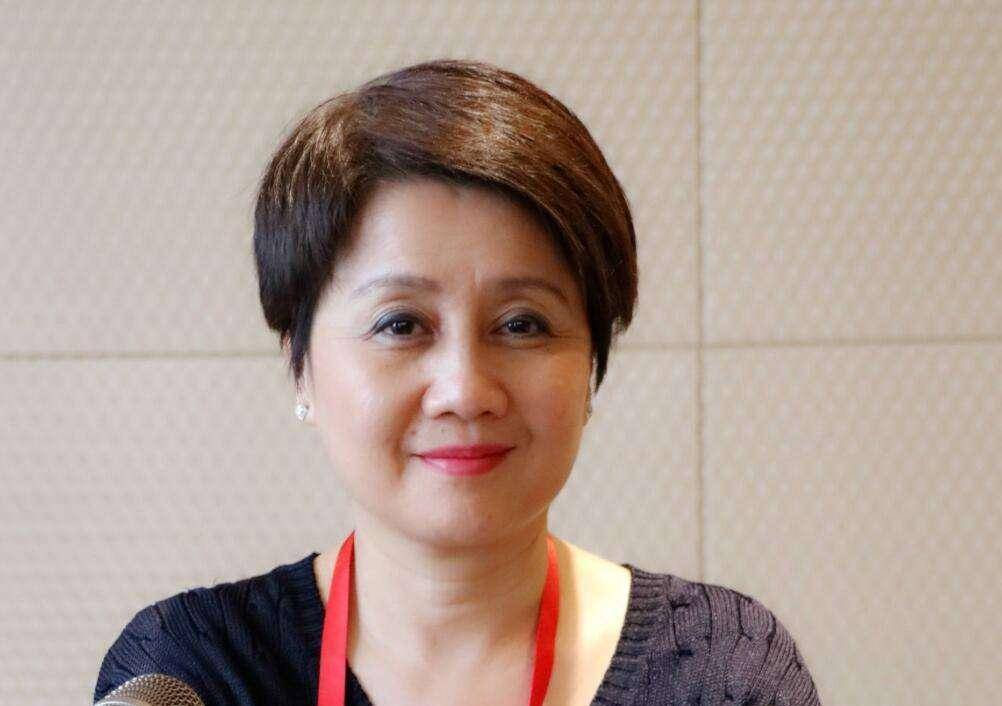 崩牙驹想来送别何鸿燊,梁安琪本来已经答应了,何超琼却一口拒绝