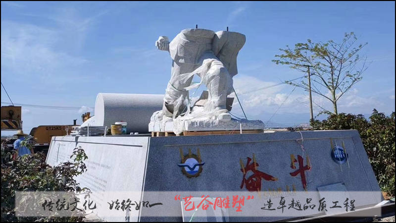 行动的雕塑,用奋斗雕塑自己人生