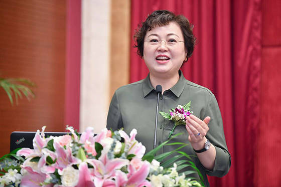 谷威心灵窗户的守护者