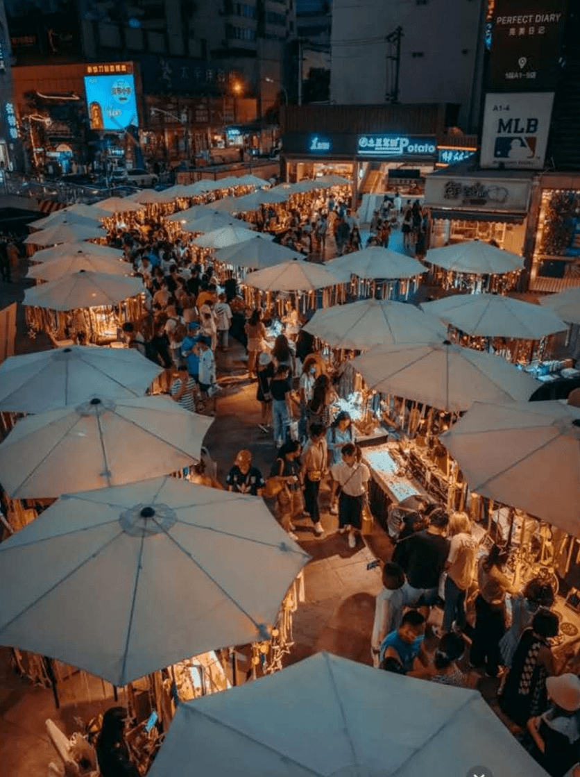 今夏好去处——超火爆的水上乐园&潮夜市在这里_资料