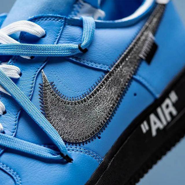 ow x af1"蓝色艺术馆"样鞋标价 7w 售罄!