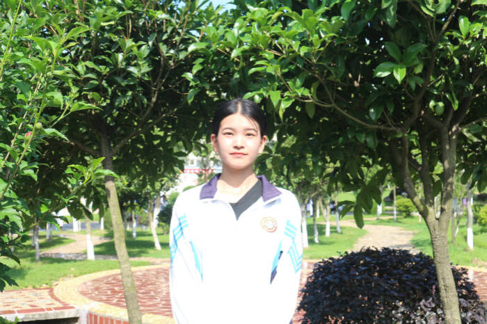 吴依婷"记得刚来皖江的时候,因学校是准军事化封闭式管理,一个循环周