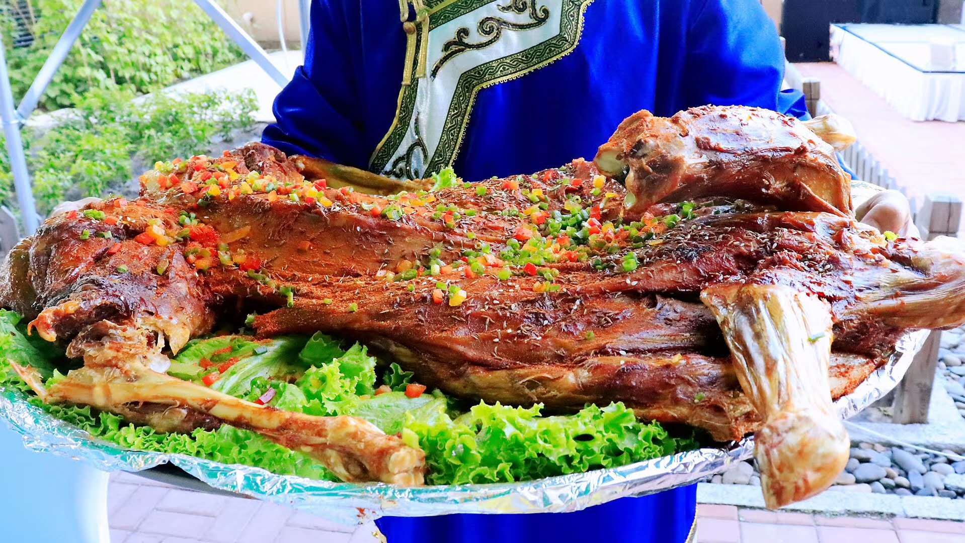 不用去大草原,在哈尔滨新区也能体验"那达慕"草原美食节