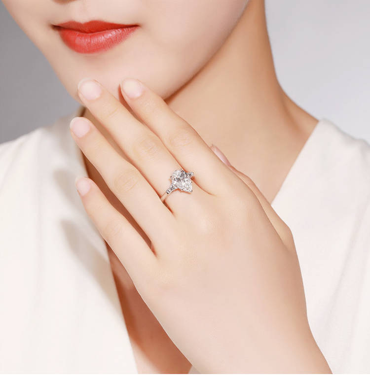 水滴形钻石的寓意