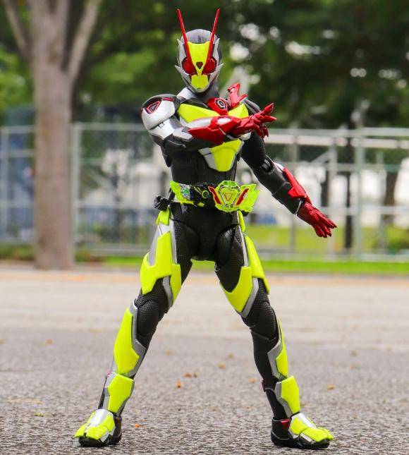 原创假面骑士 零一zero-two shf系列,有能力的大佬已经先玩上了!