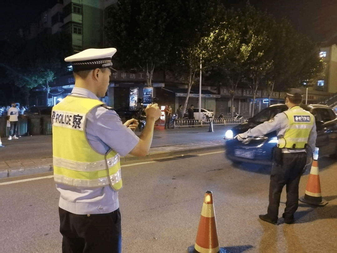 合肥一驾校教练酒驾被查!_手机搜狐网