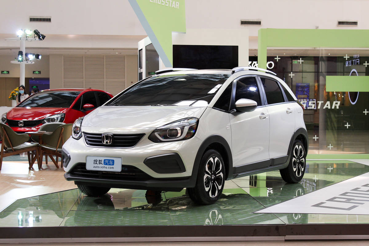 2021款本田飞度 1.5l cvt crosstar 潮越max