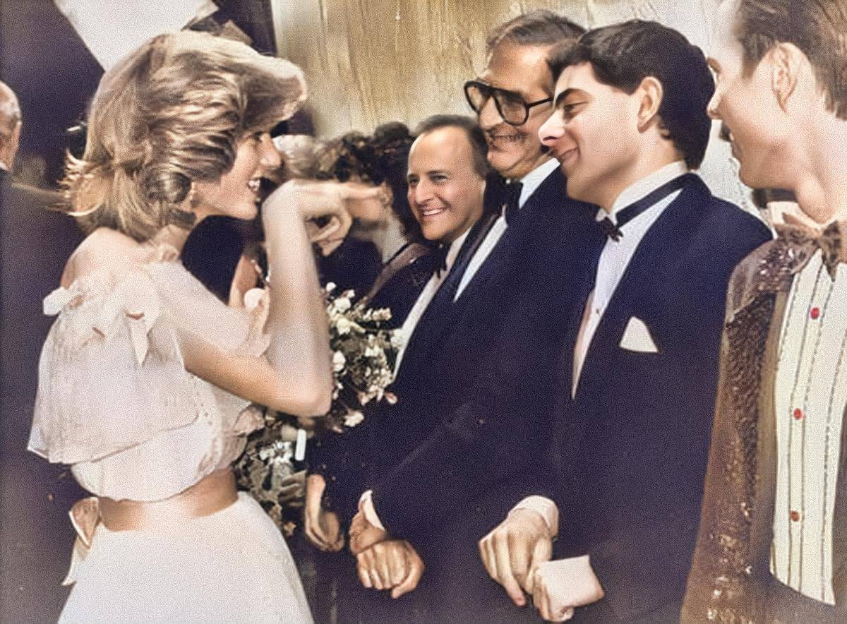 罕见名人合影:图3特朗普和泰森密谋挣大钱,图8溥仪与他两大仇人