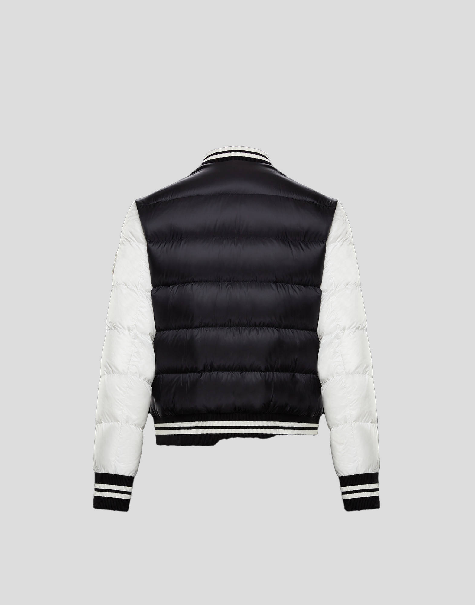 moncler羽皇蒙口羽绒服2020年度新款男士羽绒服款式a季