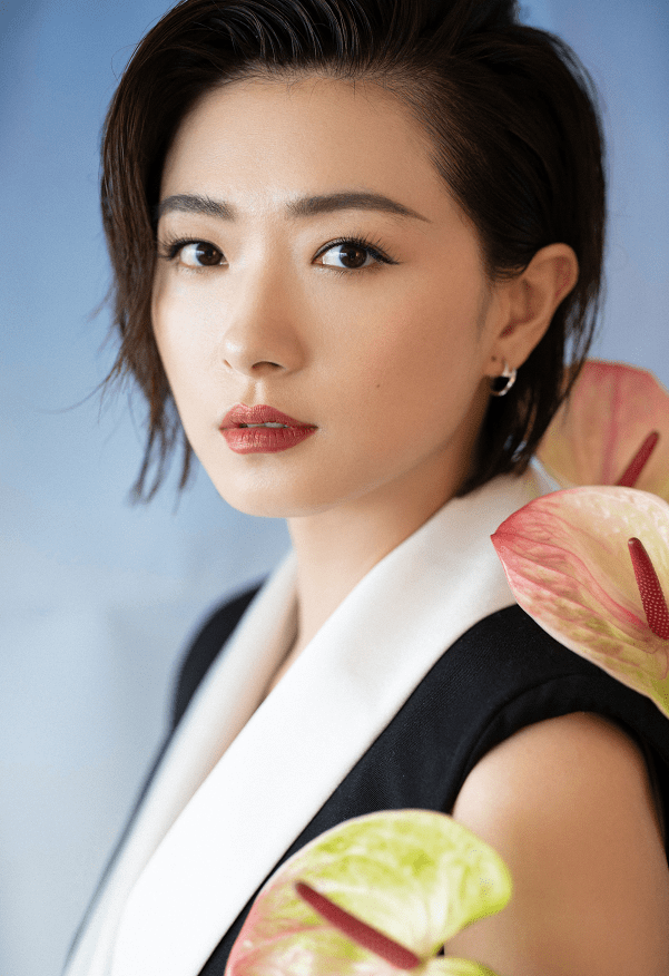 品牌|万茜《乘风破浪的姐姐》实力圈粉！商业价值攀升