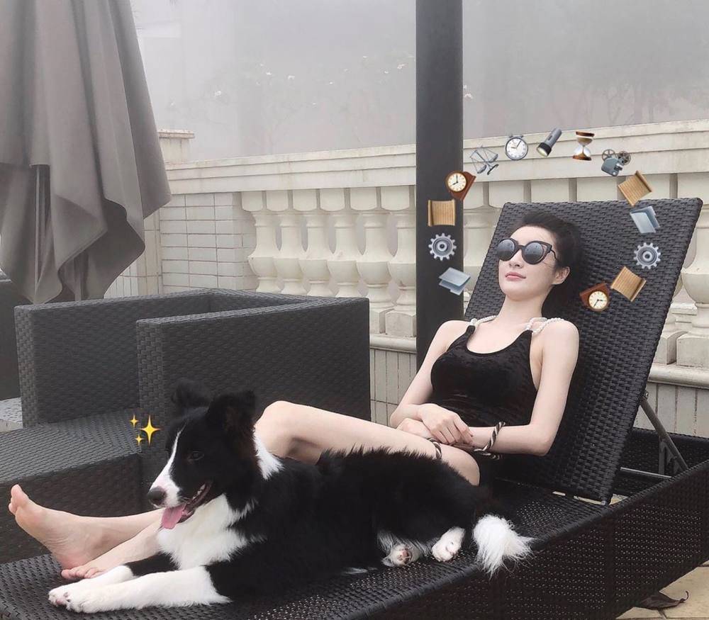 林峯堂妹林夏薇20亿豪宅曝光 与陈晓毛晓彤是同学