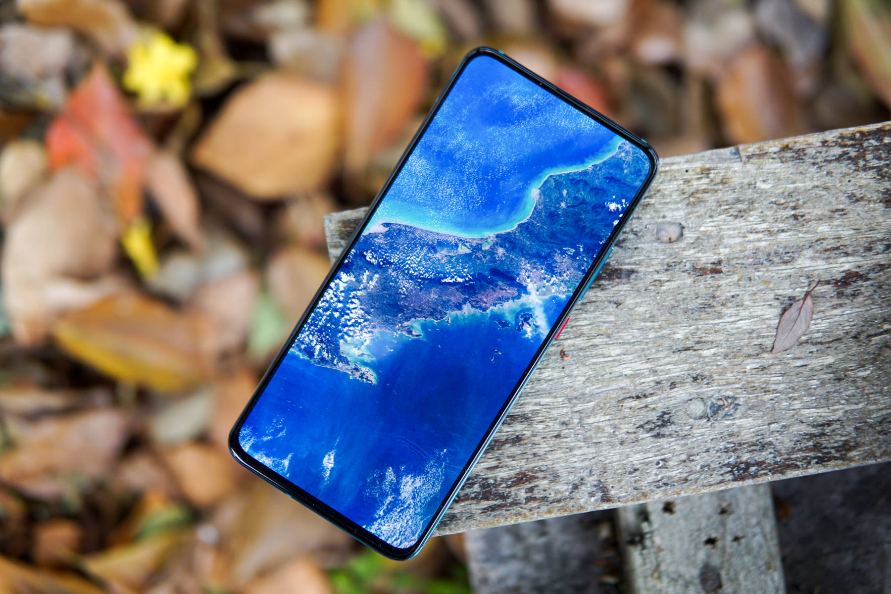 原创卢伟冰火力全开,红米k30开启"狠降"模式,网友:还是等到了!