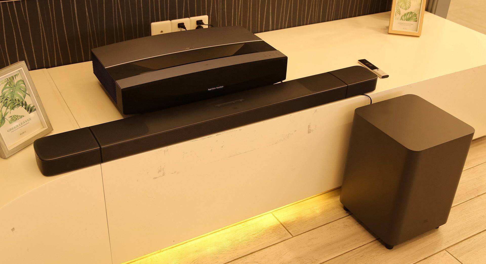 jbl影霸bar9.1全景声真无线回音壁,搭建您的客厅私人影院