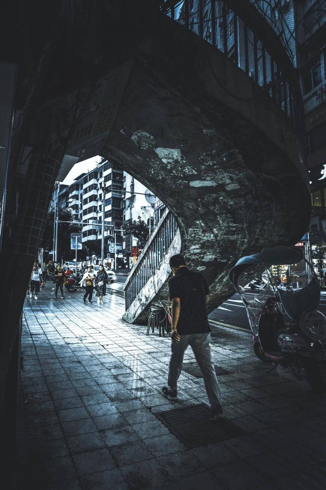 达州风情街巷,满满的都是人间烟火味_二马路