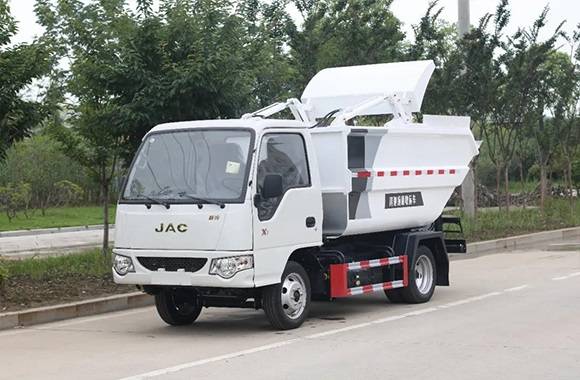 图片为:江淮小型挂桶自装卸垃圾车