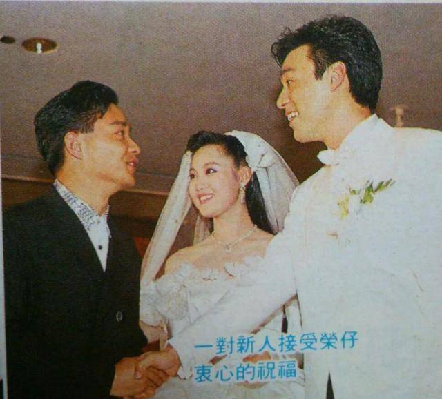 婚礼由tvb电视台全程直播,婚礼巨星,富商云集,钟镇涛的巨星好友邓丽君