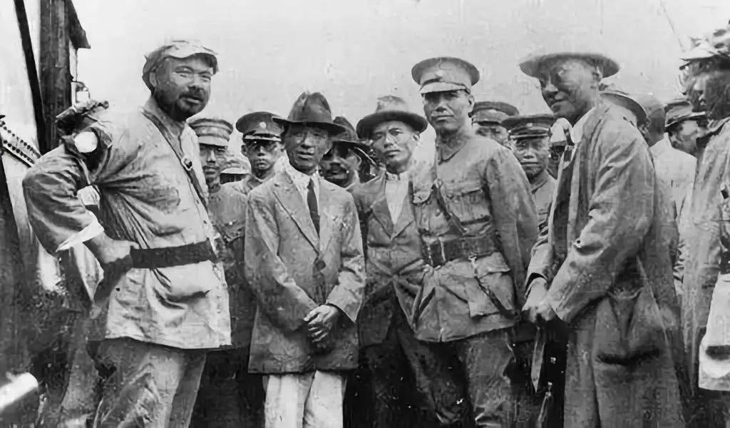 原创中原大战期间,反对蒋介石的地方军阀,哪一家实力最强