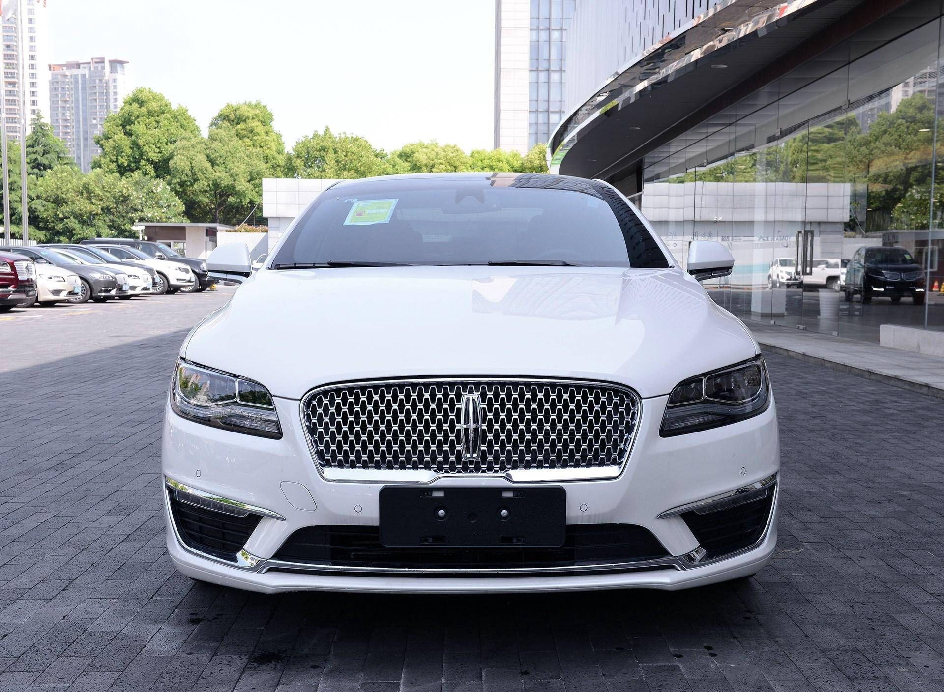 的确,作为福特旗下的豪华品牌,林肯在华的名声远不如老对手凯迪拉克