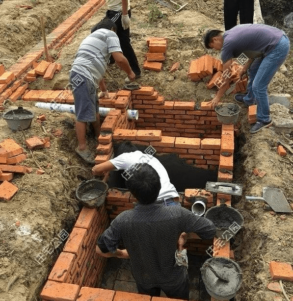 在農村自家後院建造一個簡易的化糞池,怎麼設計最好呢?