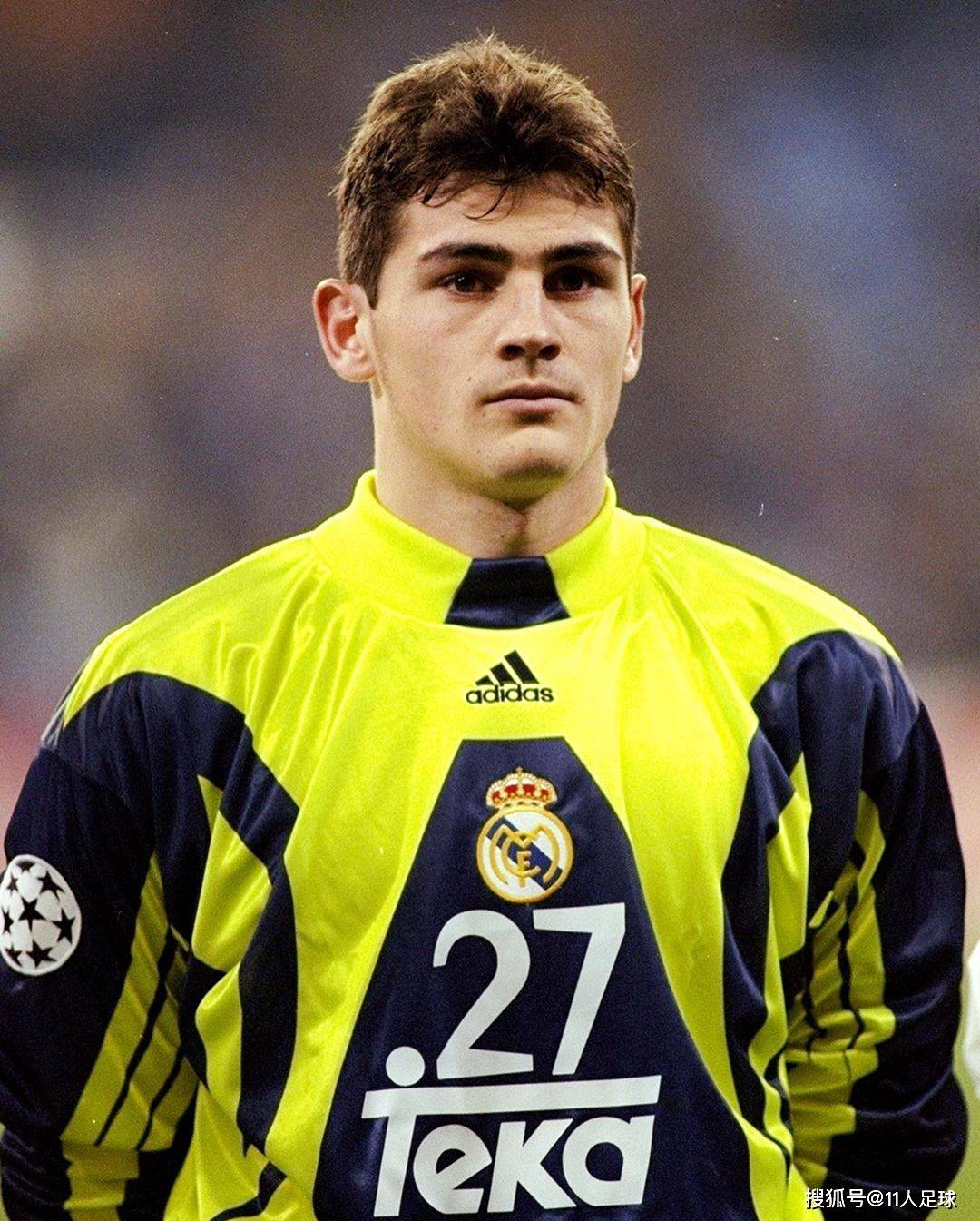 卡西退役特辑像天下足球一样讲述皇马1号的传奇