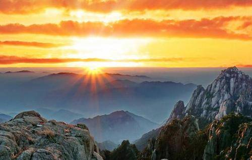 1989,1977年属蛇人,什么时候转运?未来财运如何?