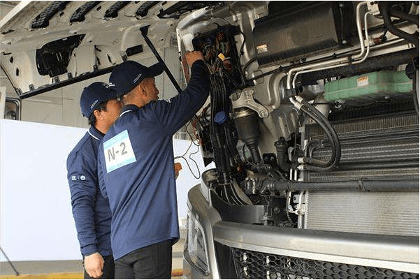 保养检查事虽小,发生事故损失大 夏秋交际是货车自燃事故高发季节