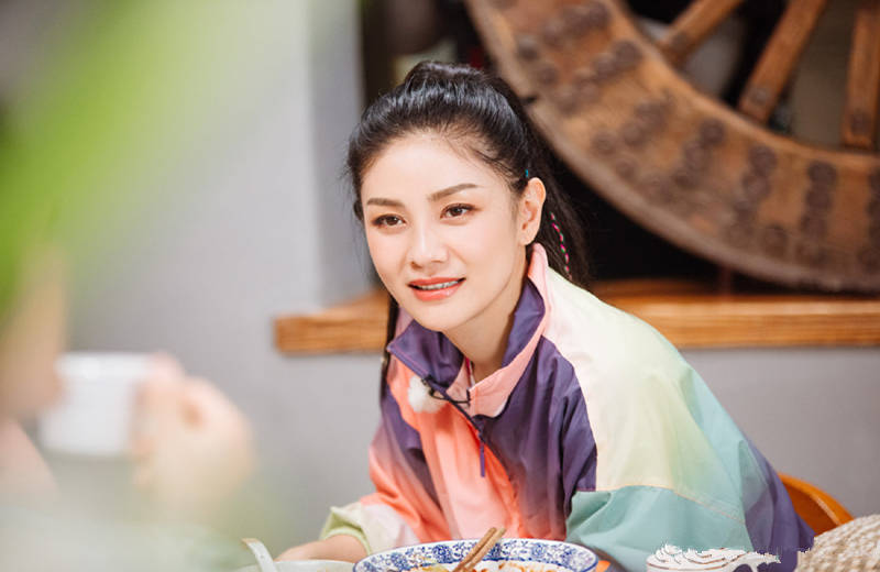 原创胡可谈绯闻一度心碎时隔多年说起黄晓明字里行间就怕沙溢介意