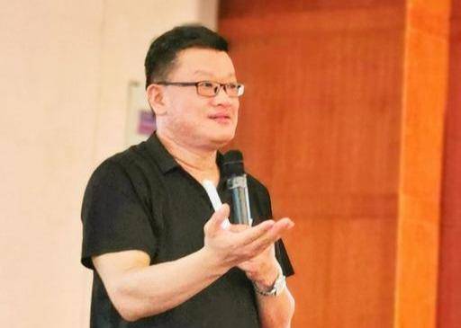 (浙江省中小学教师培训中心,浙江省教育行政干部培训中心主任 李更生