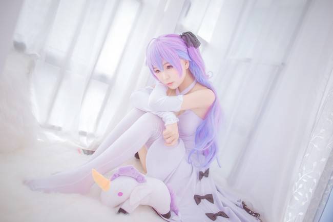cos:独角兽来啦,还准备了一份特别的礼物哦