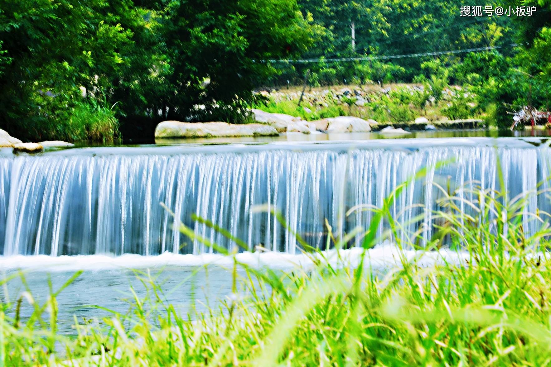 原创暴雨后黑山安流水风景随拍
