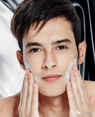 【季节搭配】| 男生夏季穿搭指南_xxxx