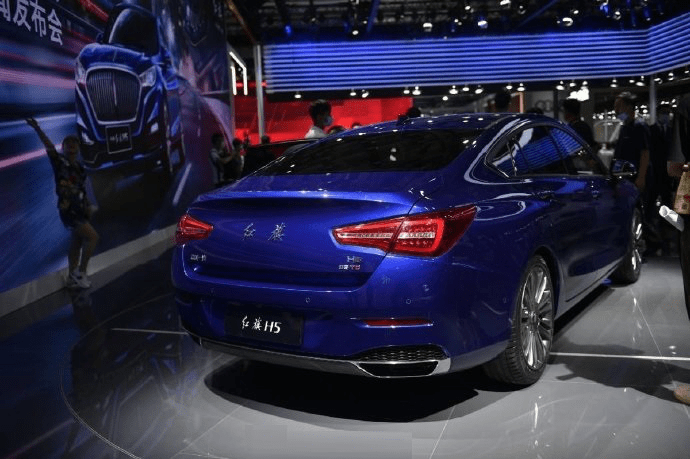 丰富配置,超高性价比抢眼!2020款红旗h5