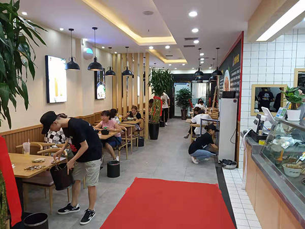 土豆粉店装修的事儿,你知道几个?