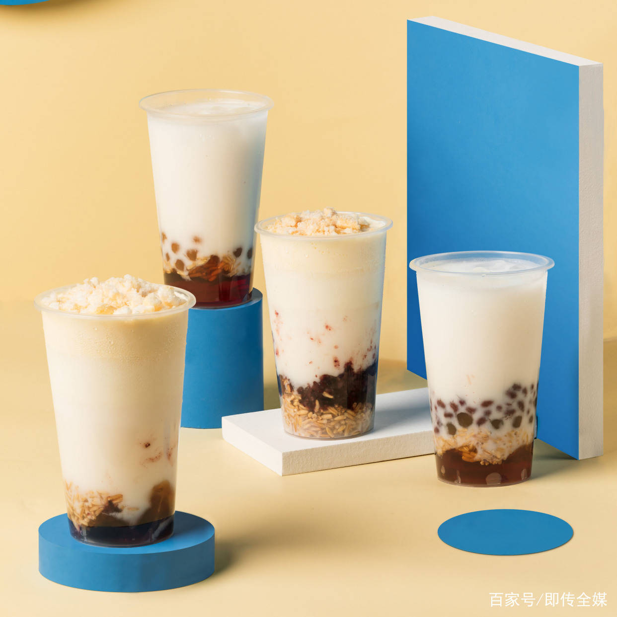 推出了一系列的特色时尚街头米饮新品类,包括仙贝米乐,雪饼米乐,燕麦