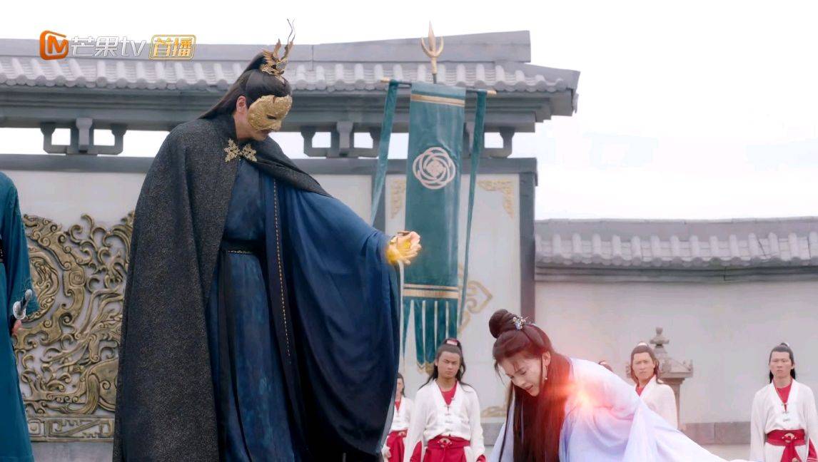 原创宫主司凤父子情也好嗑却以悲惨收场被副宫主算计死在儿子怀里