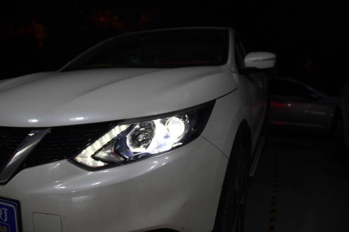日产逍客改灯升级led大灯 改灯最大提升是颜值哟!