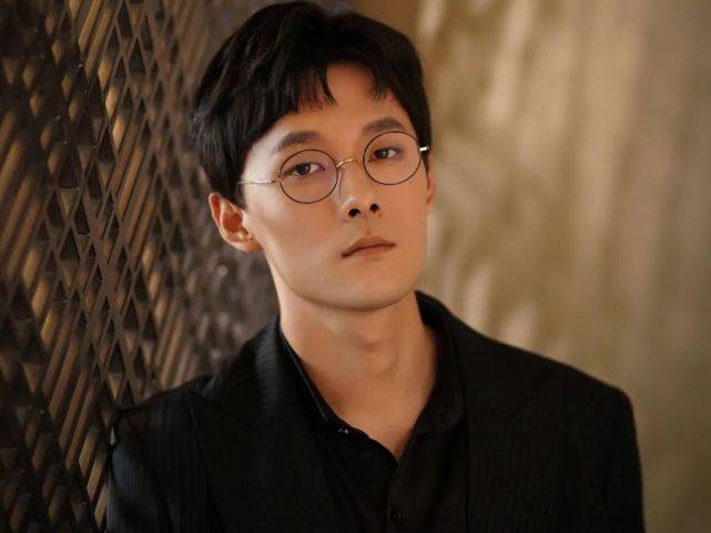 开播被全网夸的高分家庭剧,也逃不过烂尾的命运?_贺子