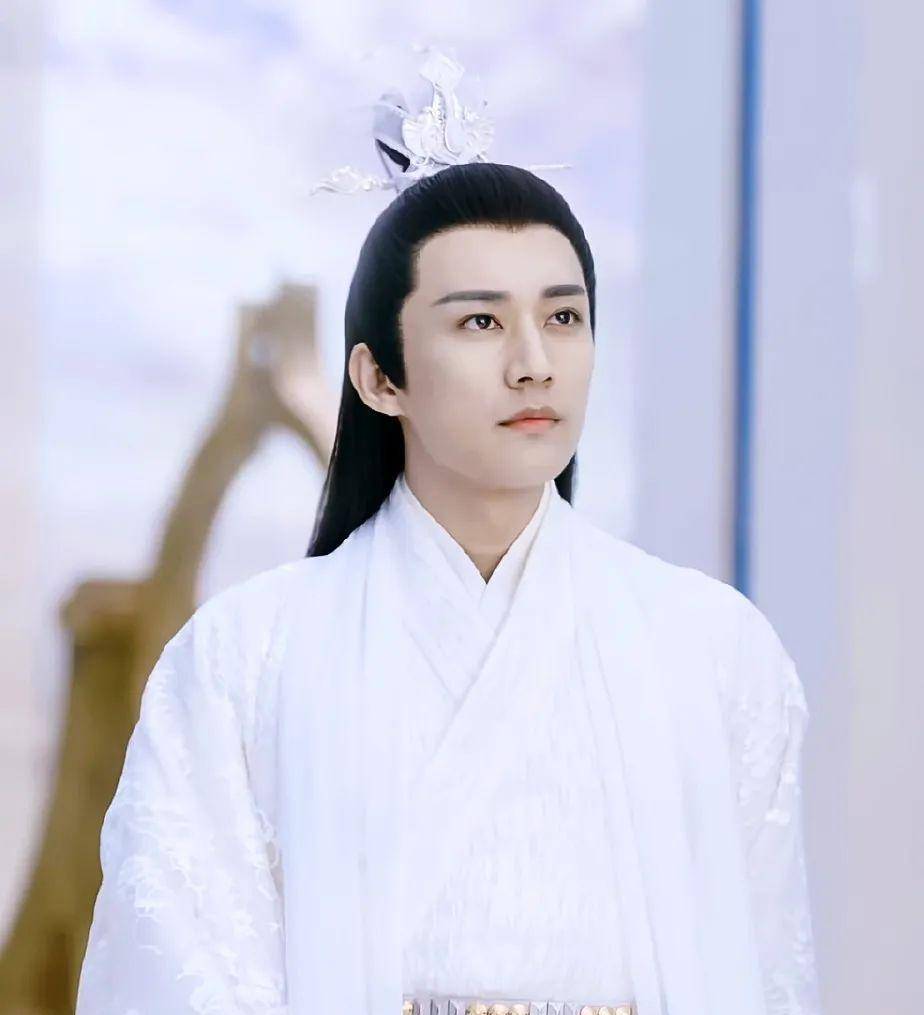 原创那些年和欢瑞影视签约的男艺人们有人中年翻红有人实力逆袭