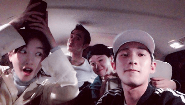 原创周冬雨唐培彦6年前青涩合影曝光男方账号被扒热衷晒豪车炫富