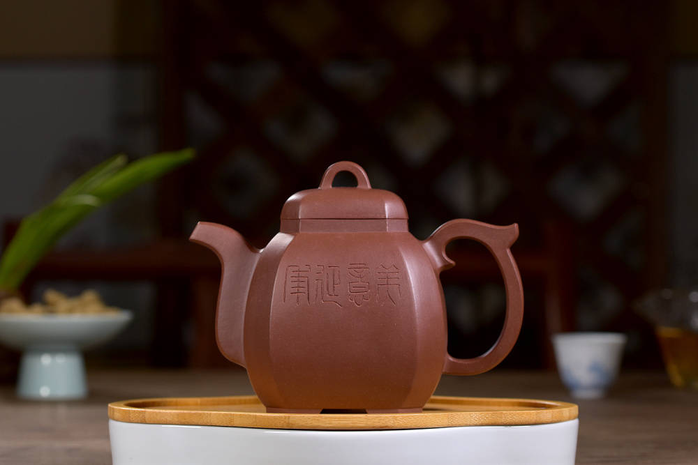 紫砂壶—紫先生告诉你紫砂方器贵在哪里?
