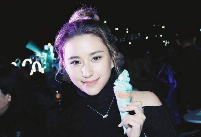 原创澳门最美的千金小姐豪门名媛一身珠光宝气芊芊细腰惹人关注