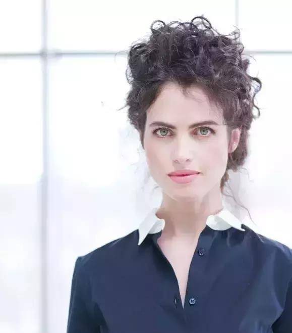 原创拿下布拉德皮特卷福这几位才是真高段位女神